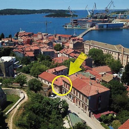 Apartment Castle Pula Ngoại thất bức ảnh